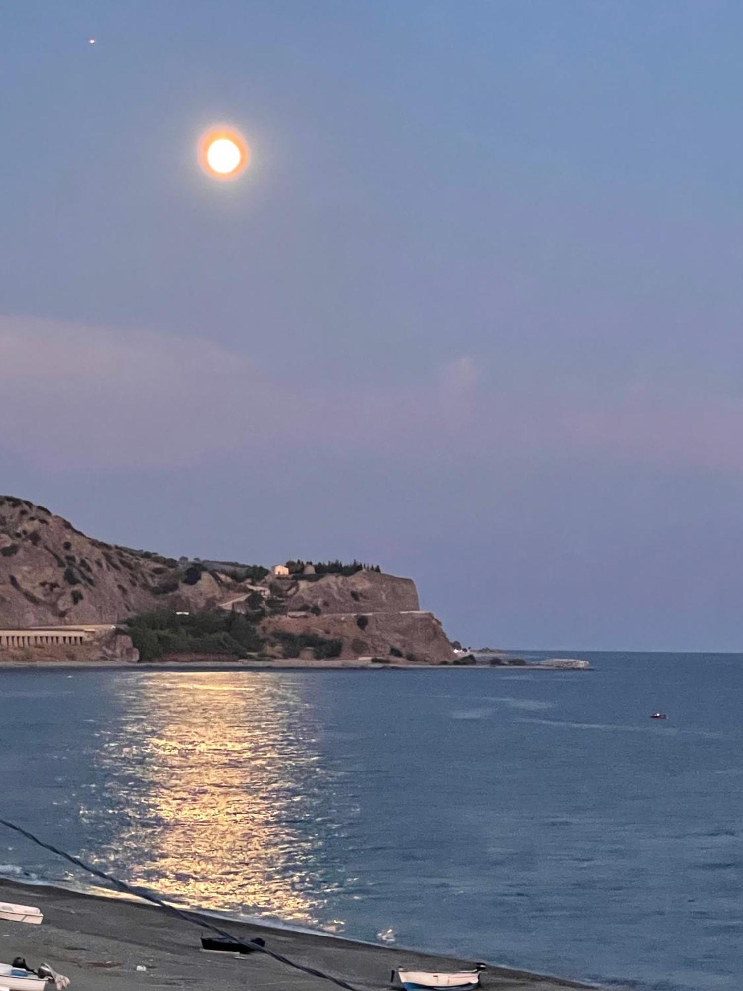 Apartmán Casa Erika Bova Marina Exteriér fotografie