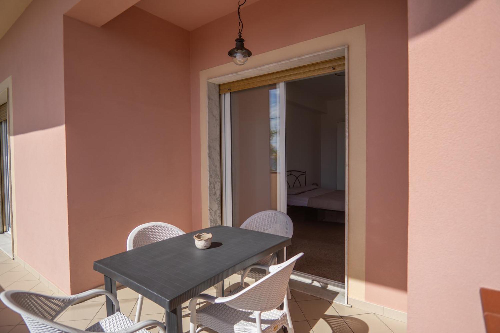 Apartmán Casa Erika Bova Marina Exteriér fotografie