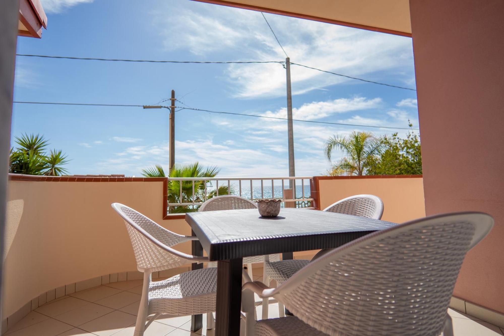 Apartmán Casa Erika Bova Marina Exteriér fotografie