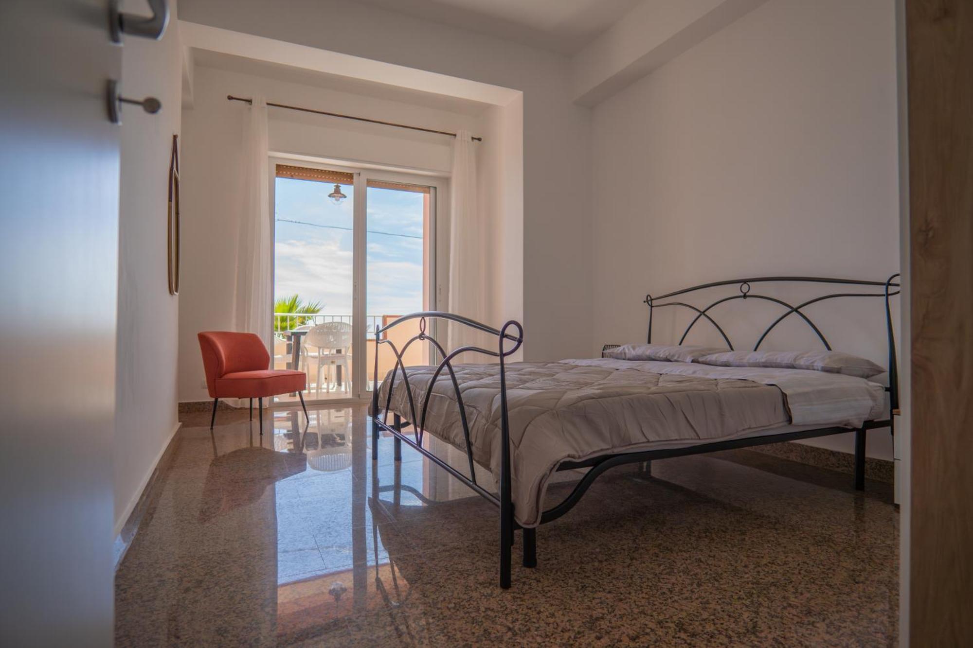 Apartmán Casa Erika Bova Marina Exteriér fotografie